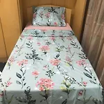 Morumbis Station Guesthouse