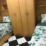 Morumbis Station Guesthouse